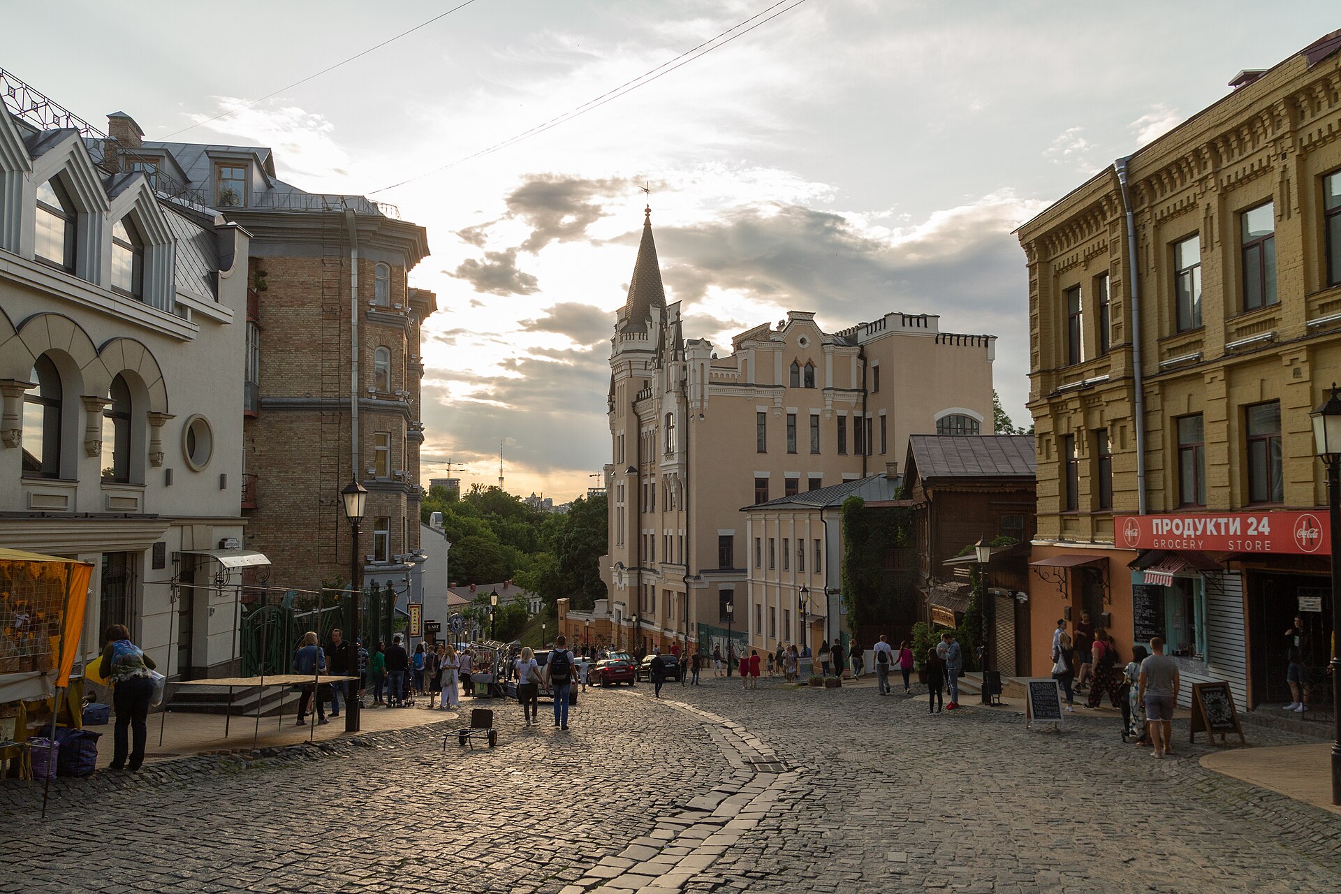 Андріївський узвіз у Києві